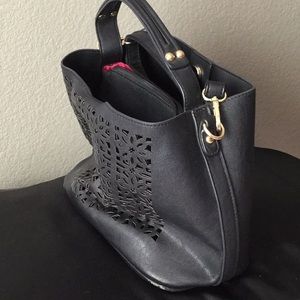 Black purse with multiple pockets